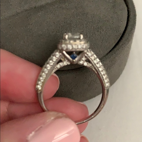 Vera Wang love collection 1.7 CT TW 14k gold. - Picture 6 of 6